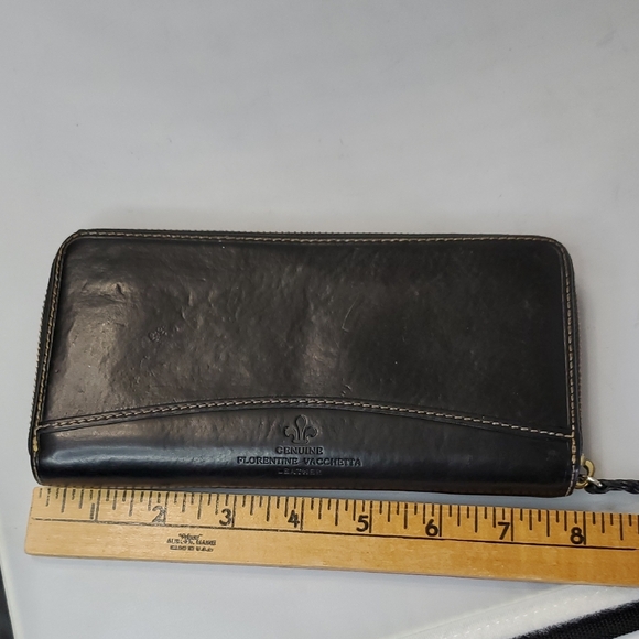 Dooney & Bourke Black Leather Men's Wallet - Picture 11 of 14